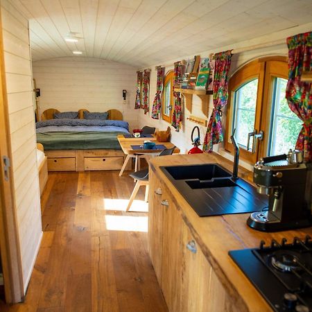 فيلا La Tiny House De La Bergerie Lierneux المظهر الخارجي الصورة